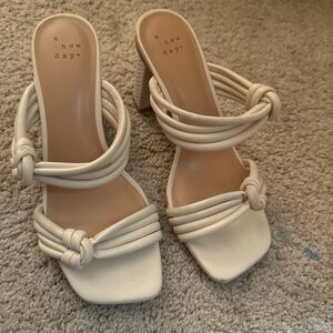 A New Day Strappy Knot Detail Cream Slide Heels
